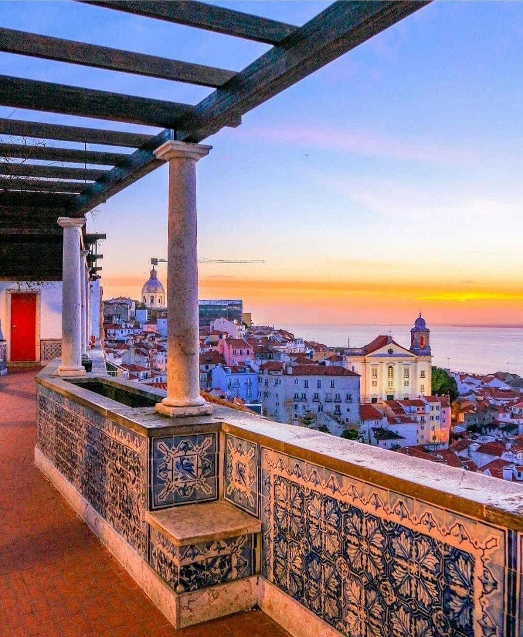 Alfama Historical Apartment 3 Bedroom Duplex Lisboa المظهر الخارجي الصورة