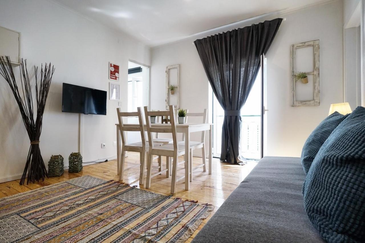 Alfama Historical Apartment 3 Bedroom Duplex Lisboa المظهر الخارجي الصورة