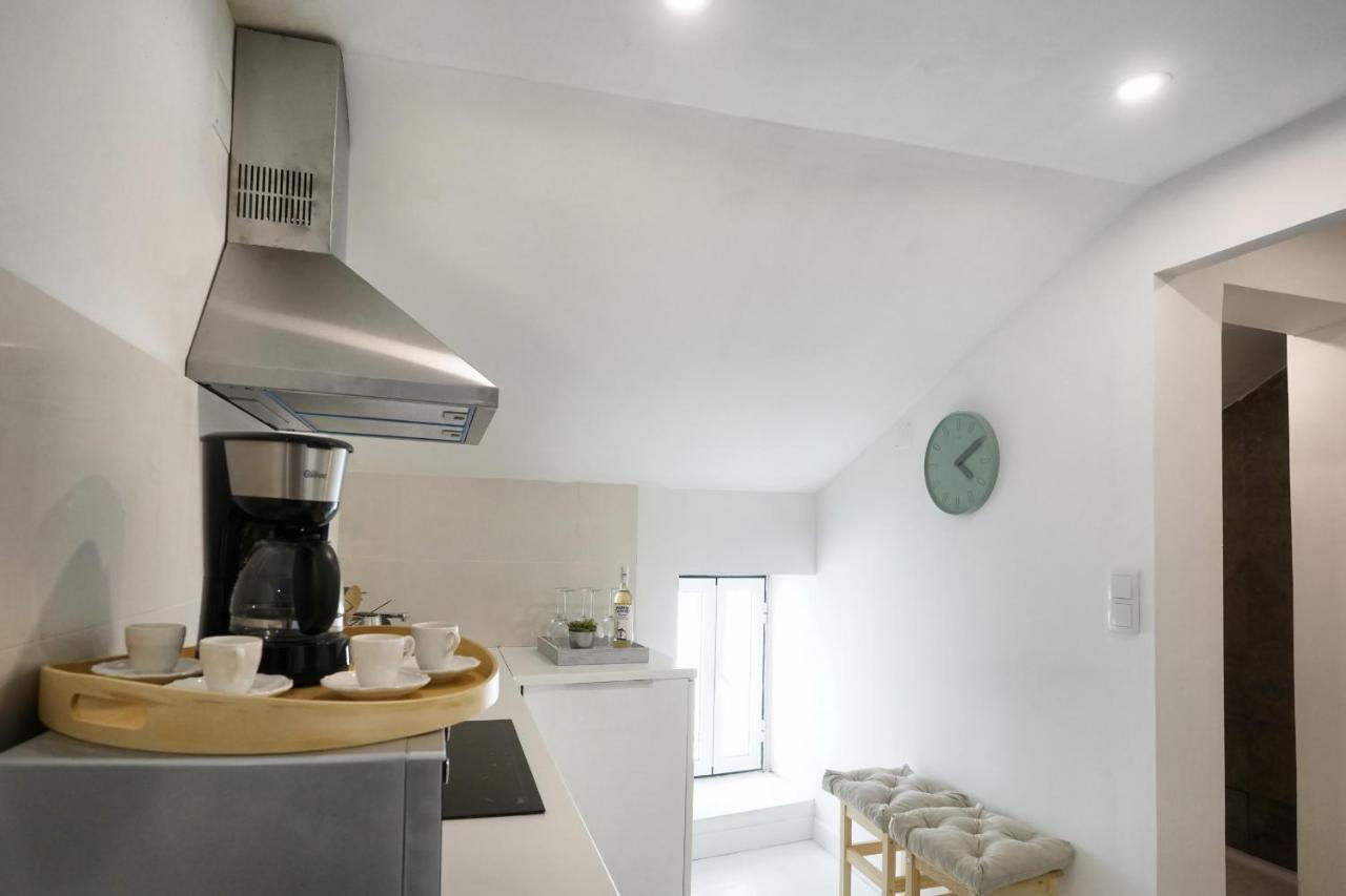 Alfama Historical Apartment 3 Bedroom Duplex Lisboa المظهر الخارجي الصورة